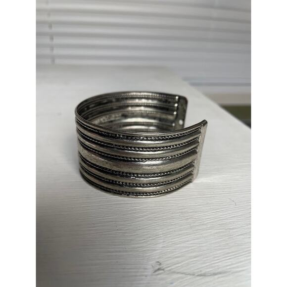 Silver Cuff Vintage Bracelet Rustic Western Wide Cuff Rope Ribs - Picture 4 of 9